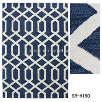 Handgekookt tapijt met ontwerp